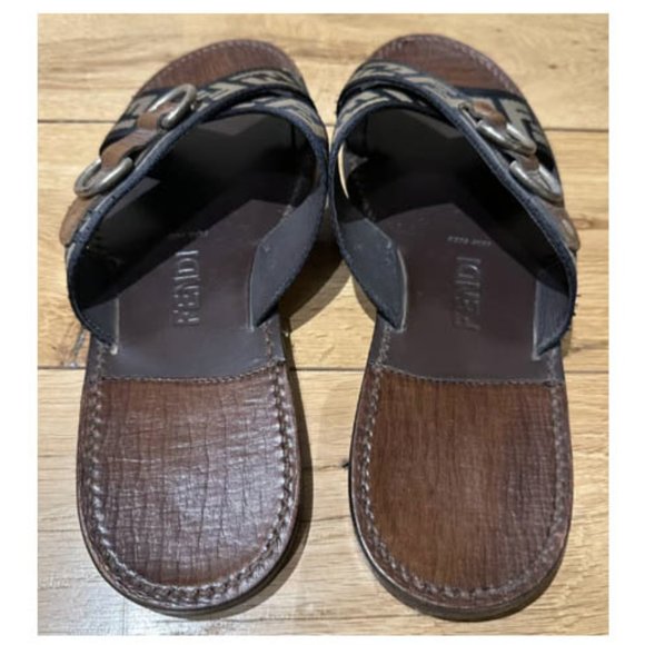 Disney Christmas 2025 Lil Rin Rin Plush Badge Red New